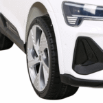 Audi E-Tron Sportback dla dzieci Biały + Pilot + Napęd 4x4 + Wolny Start + Radio MP3 + LED - obrazek 6