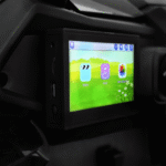 Buggy SuperStar dla dzieci Czarny + MP4 + Napęd 4x4 + Pilot + Bagażnik + LED + Blokada drzwi - obrazek 10