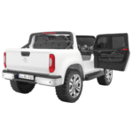 Mercedes Benz X-Class dla dzieci Biały + Pilot + Napęd 4x4 + MP4 + Bagażnik + LED + EVA - obrazek 4